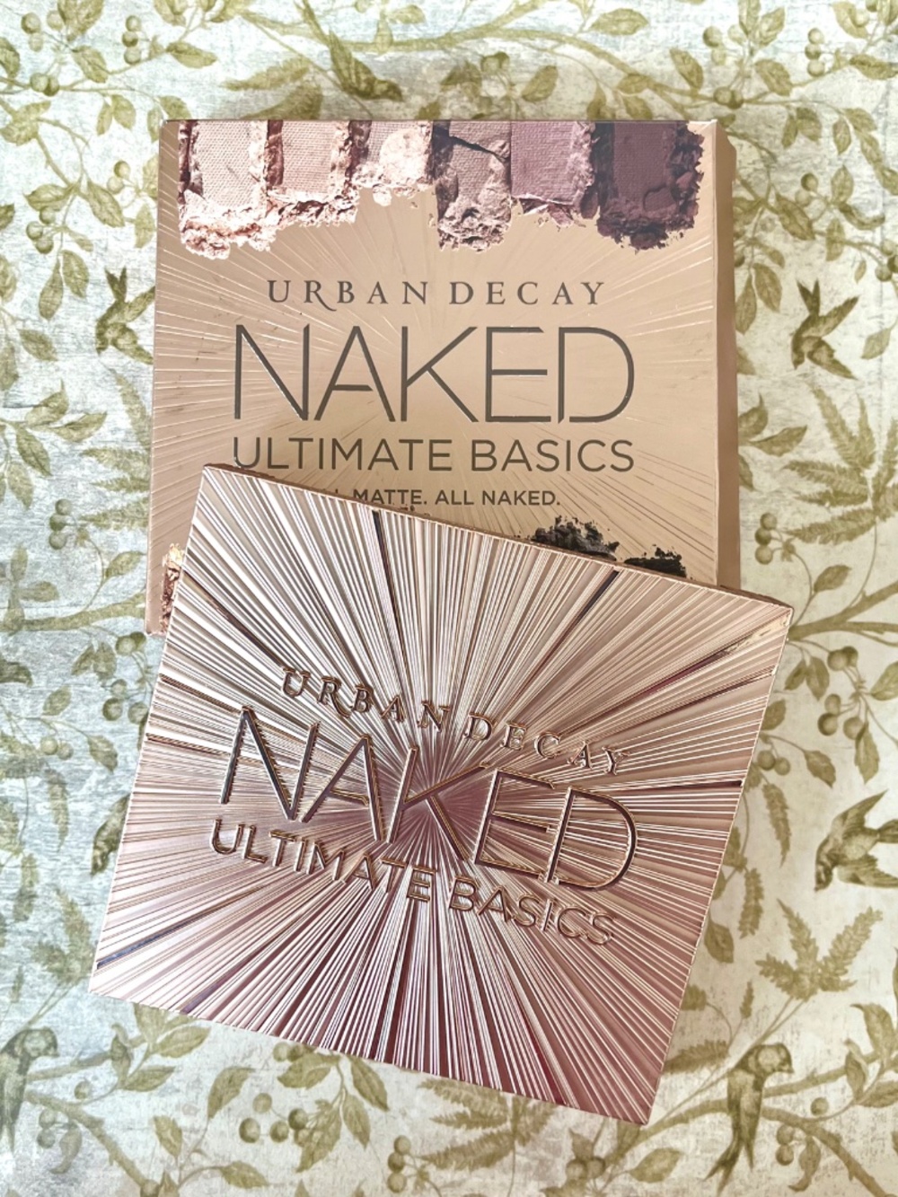 Urban Decay Naked Ultimate Basics Matte Eyeshadow Palette, New Unused